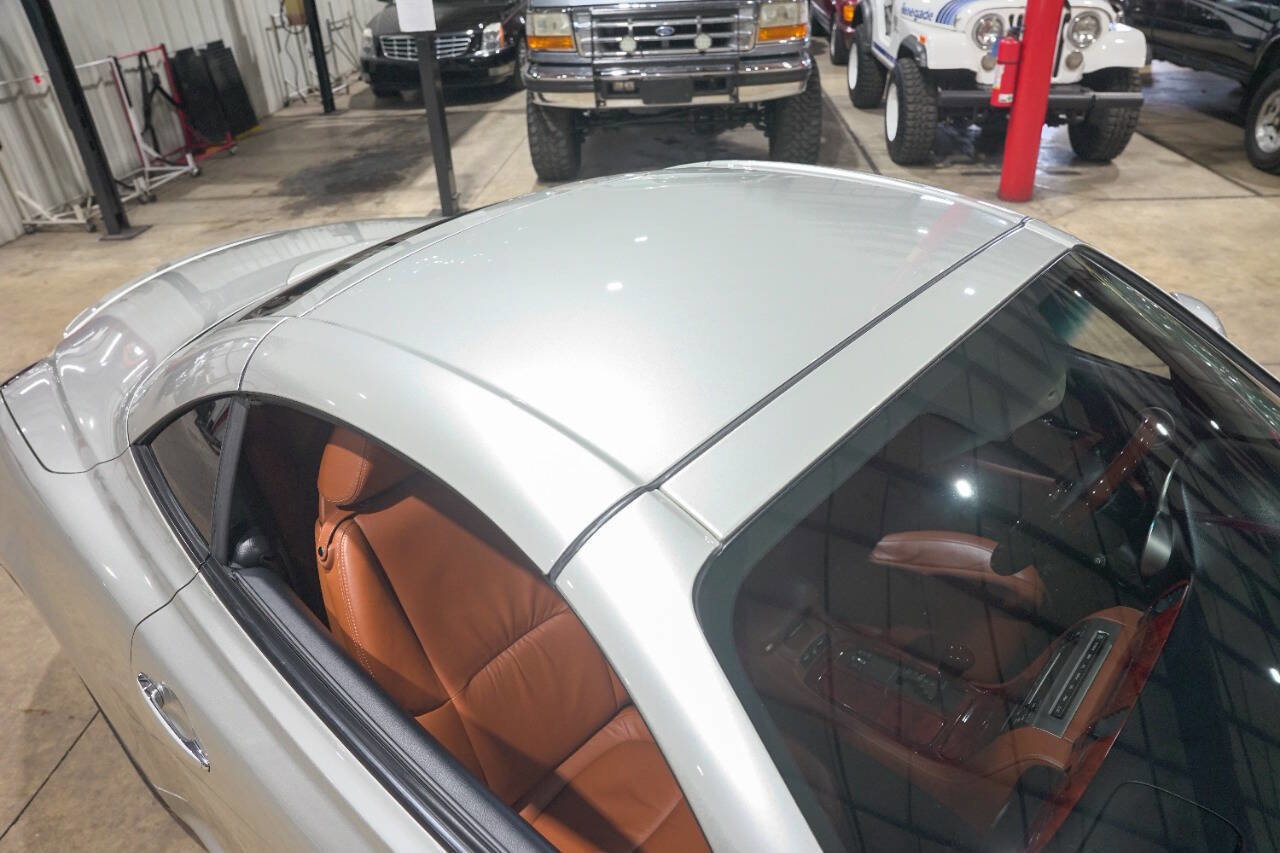 Used 2004 Lexus SC 430 Convertible RWD image 33