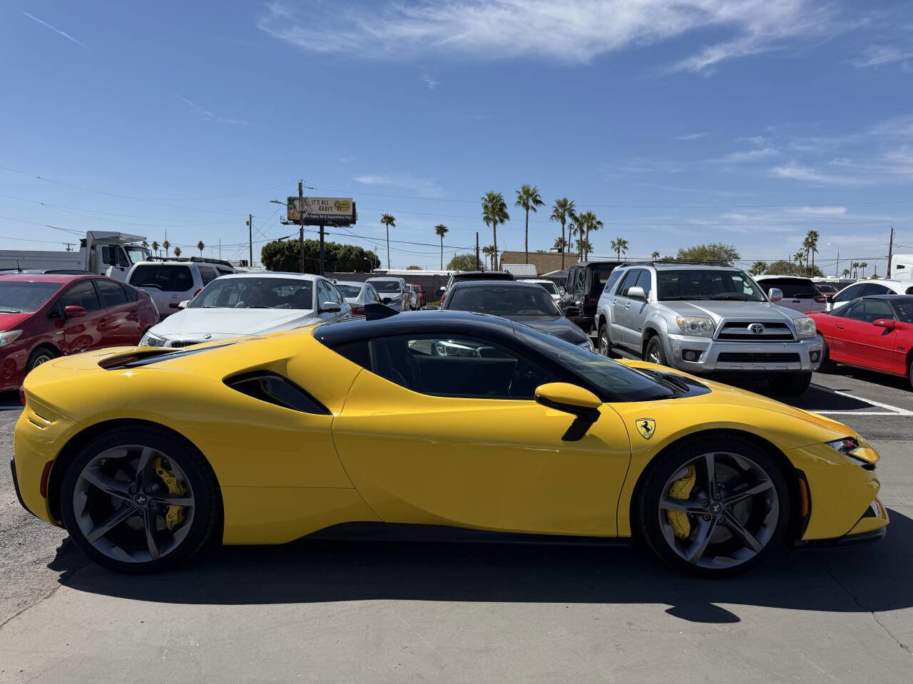 Used 2022 Ferrari SF90 Stradale image 19