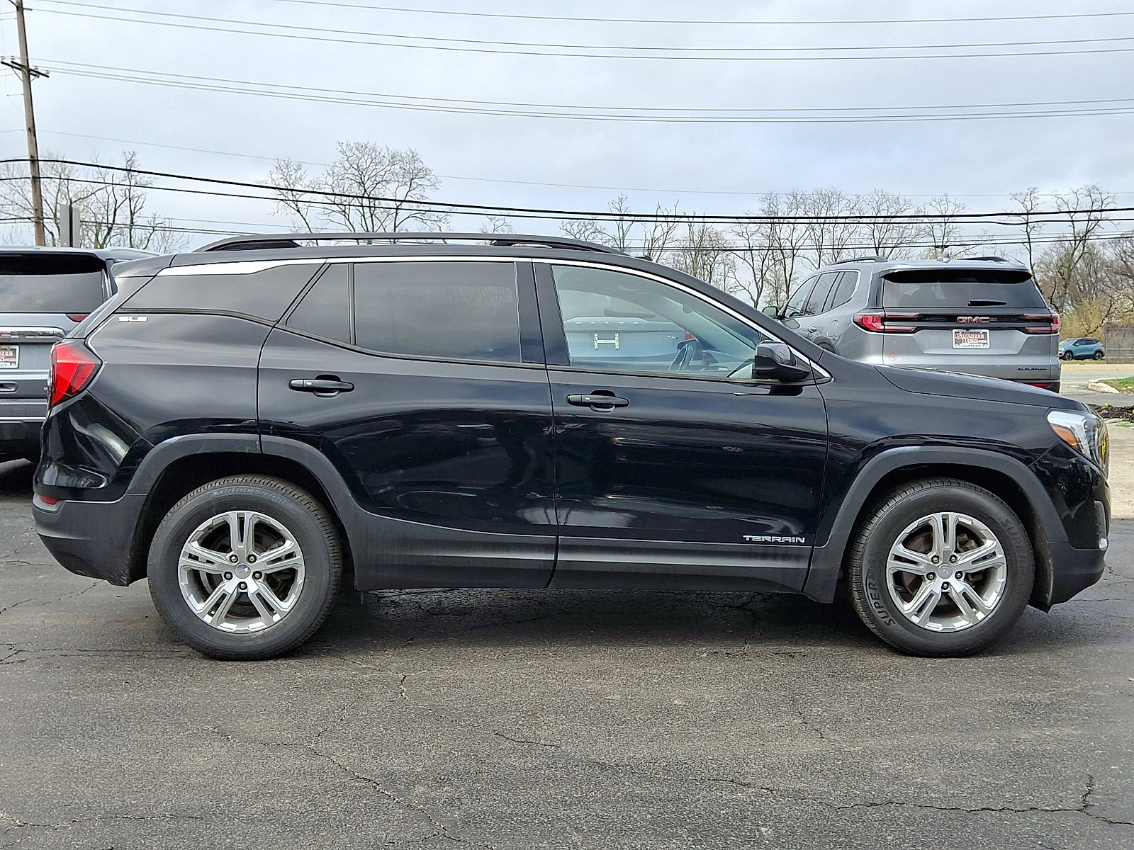 Used 2019 GMC Terrain SLE w/ Driver Convenience Package FWD image 7
