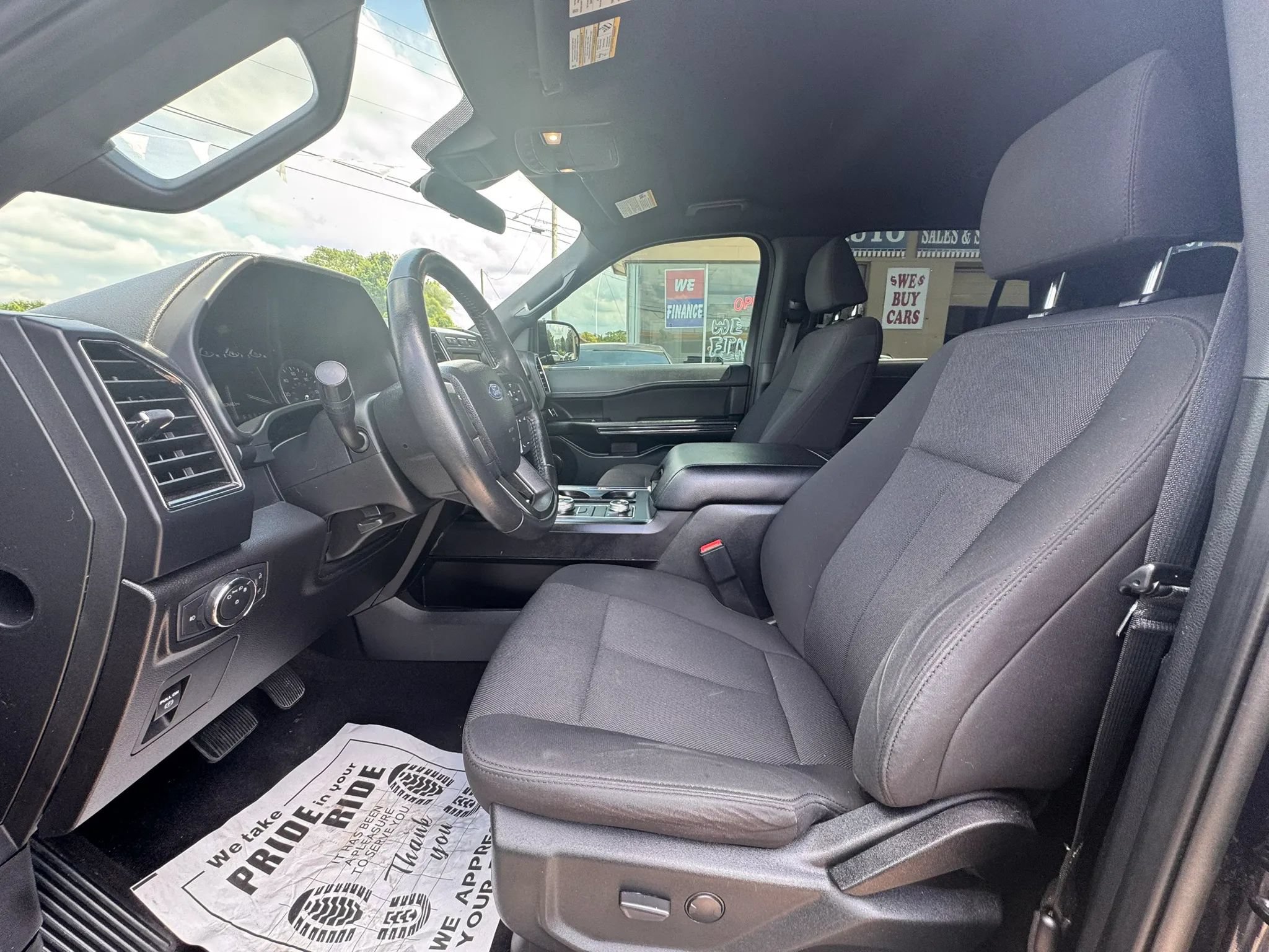 Used 2021 Ford Expedition XL AWD/4WD image 13