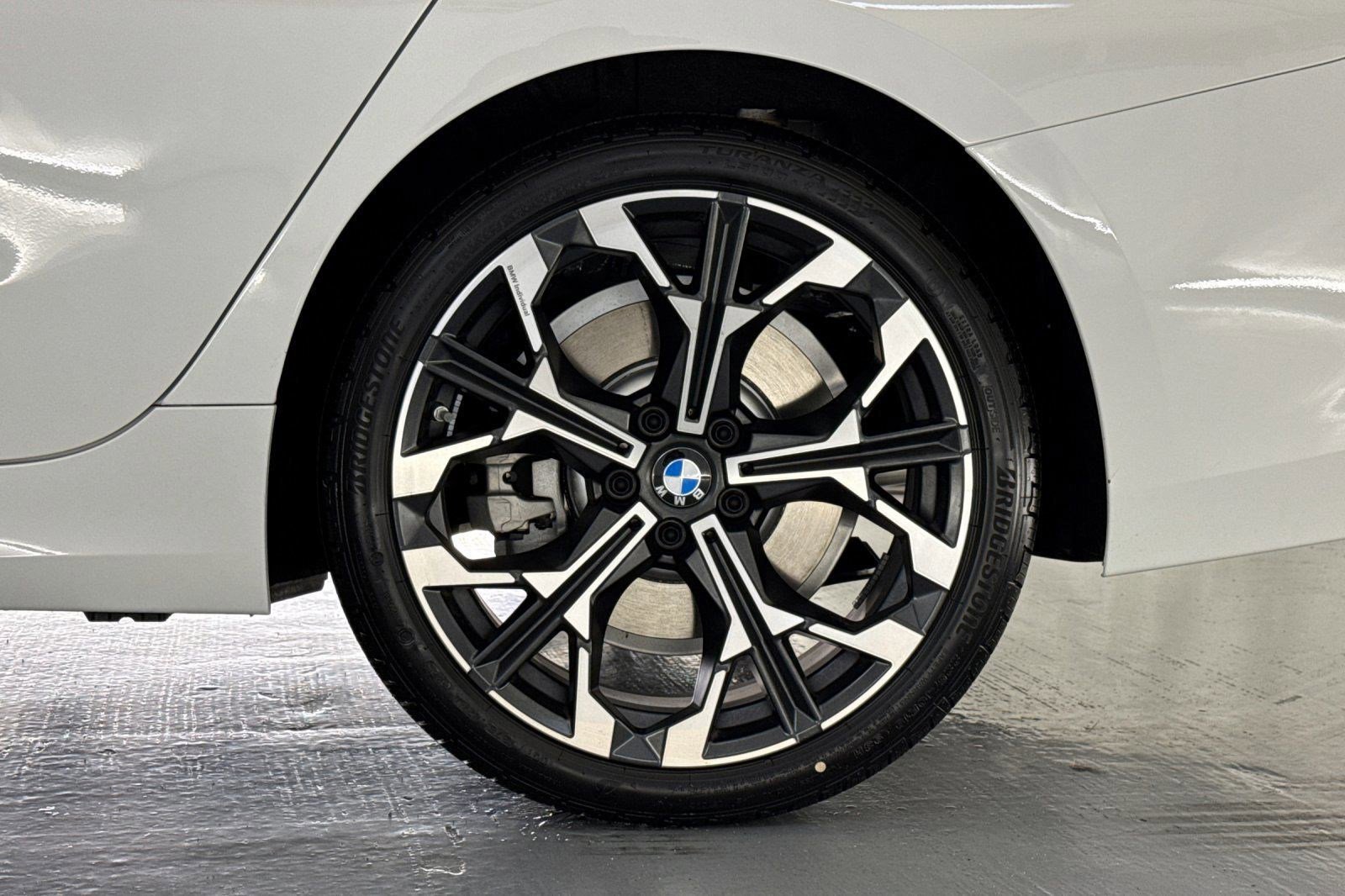 New 2026 BMW 330i Sedan w/ Premium Package image 12