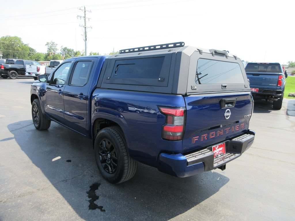 Used 2022 Nissan Frontier SV AWD/4WD image 9