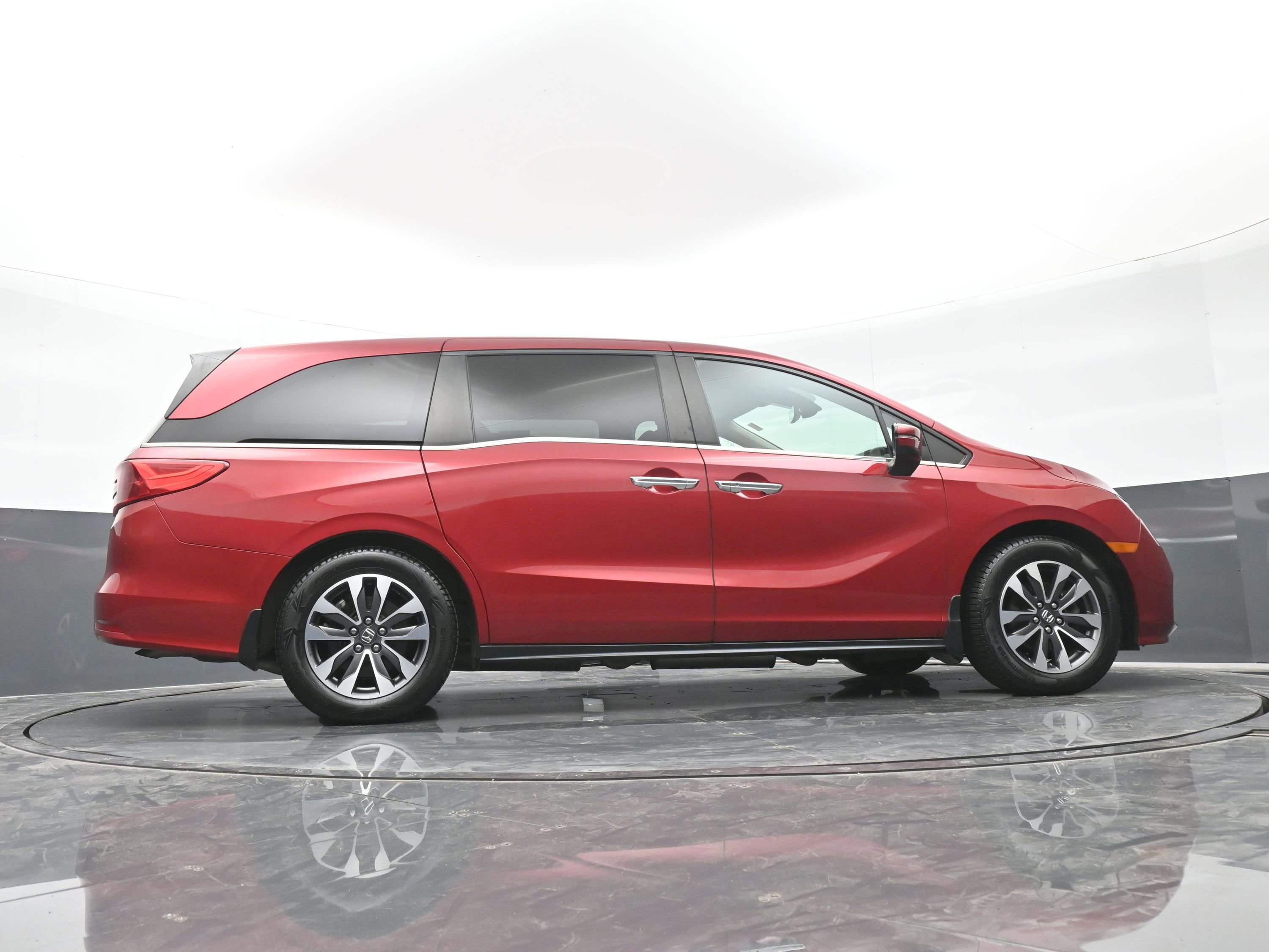 Used 2022 Honda Odyssey EX-L image 38