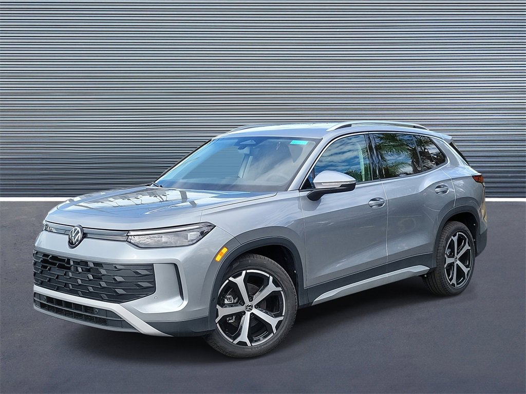 New 2026 Volkswagen Tiguan SE