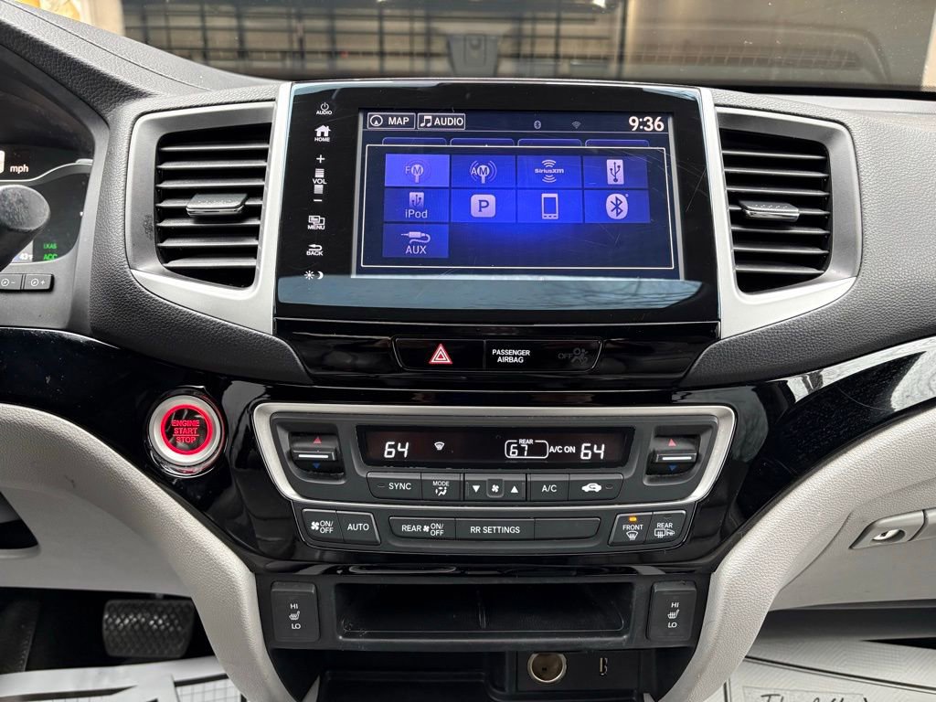 Used 2017 Honda Ridgeline RTL-E image 33