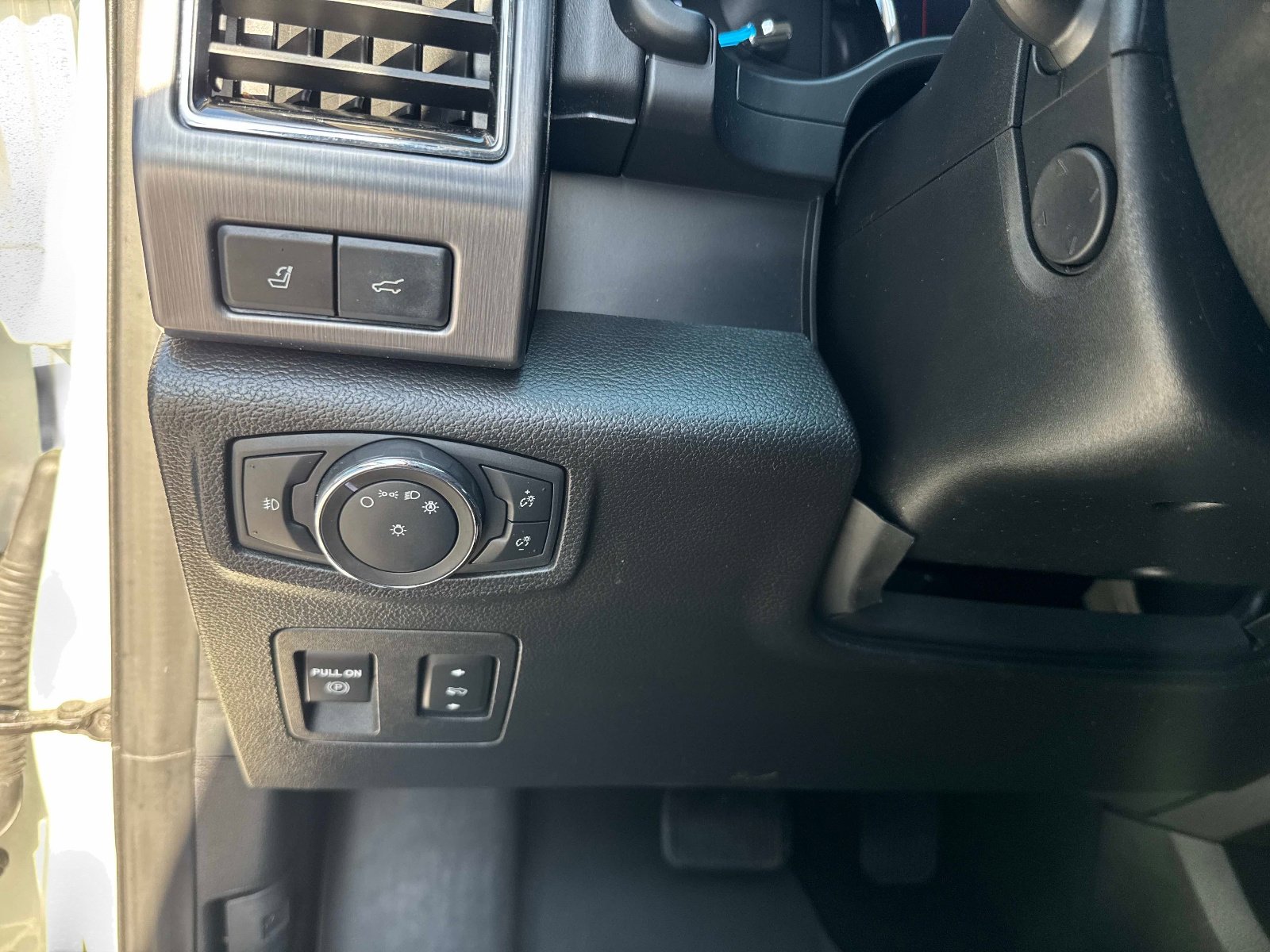 Used 2020 Ford Expedition Platinum AWD/4WD image 33
