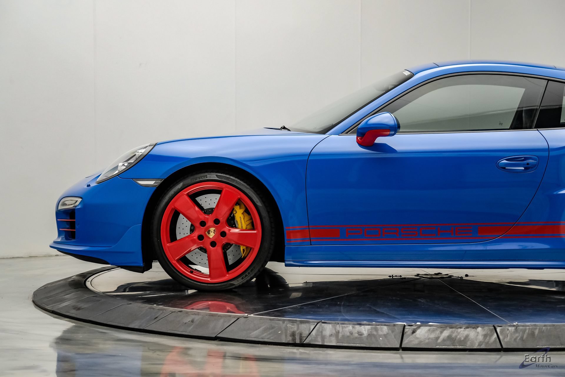 Used 2016 Porsche 911 Turbo S AWD/4WD image 10