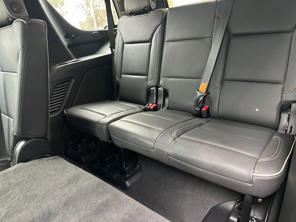 Used 2024 GMC Yukon SLT image 14