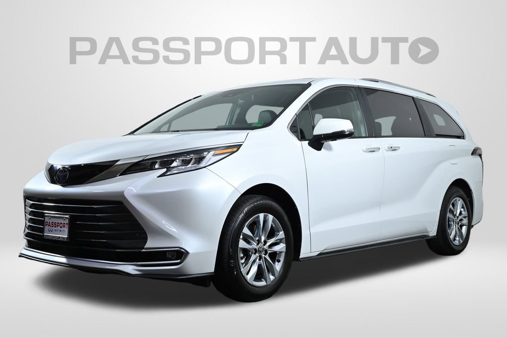 Used 2025 Toyota Sienna Limited