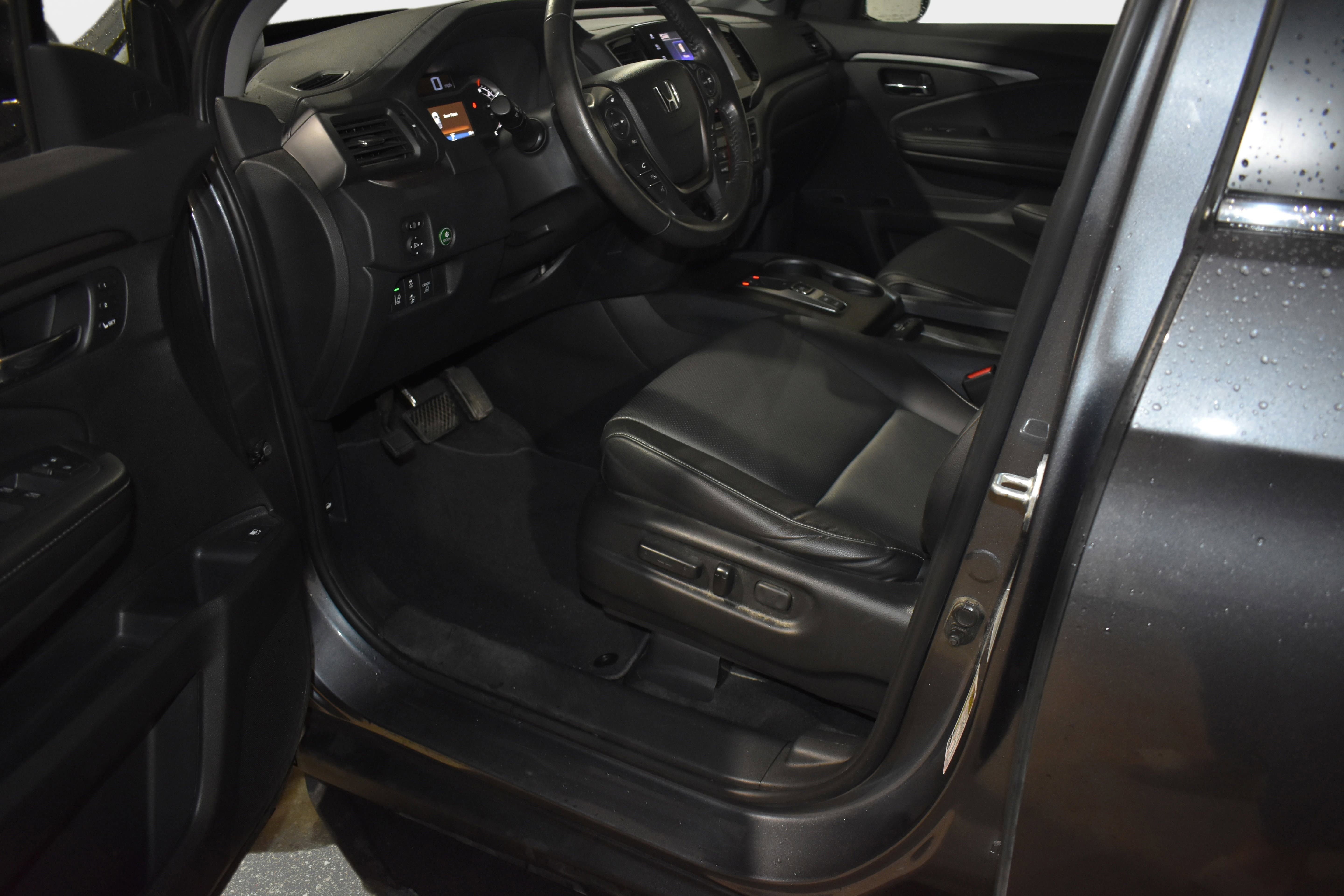 Certified 2023 Honda Ridgeline RTL image 24