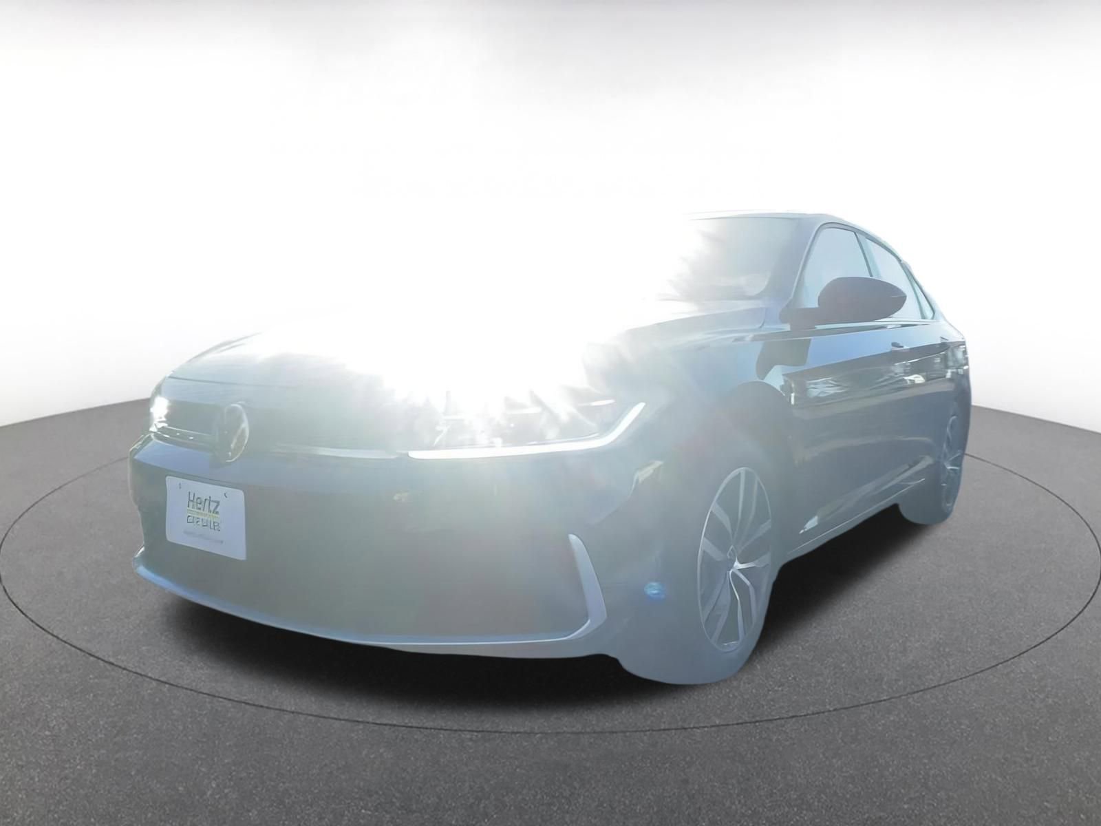 Used 2025 Volkswagen Jetta SE image 7