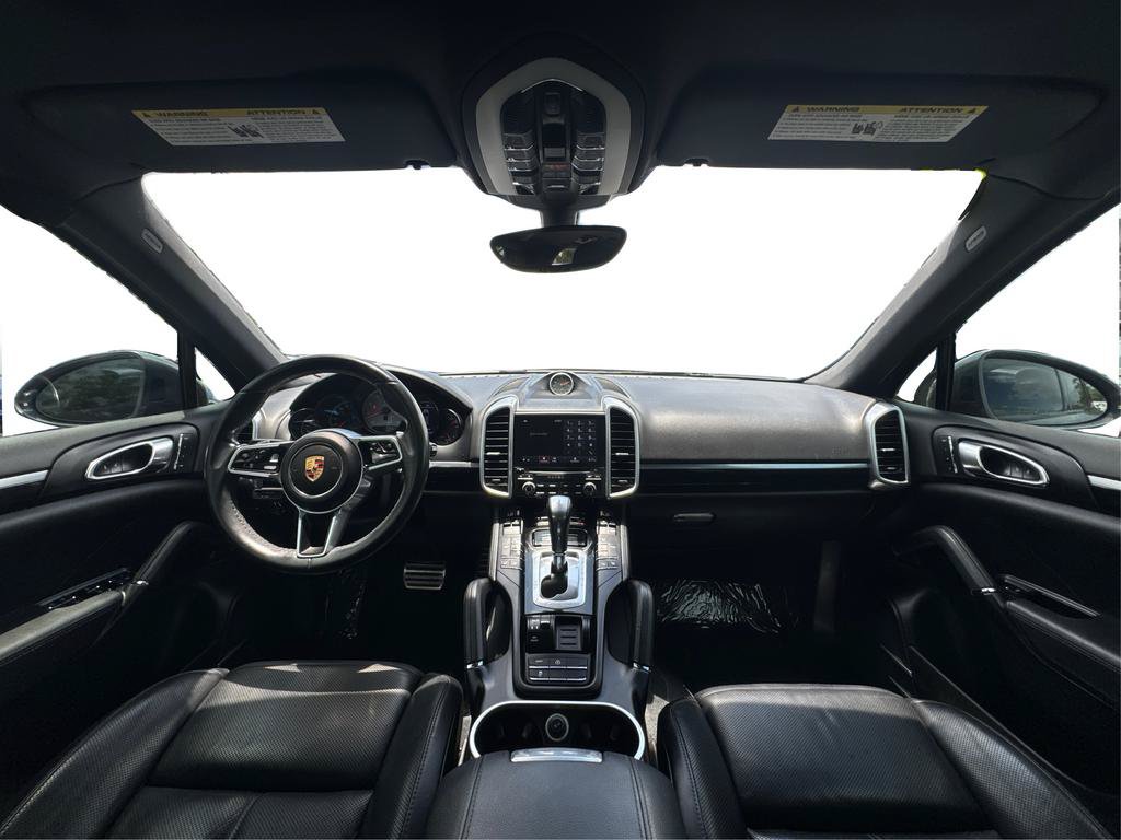 Used 2017 Porsche Cayenne S AWD/4WD image 21
