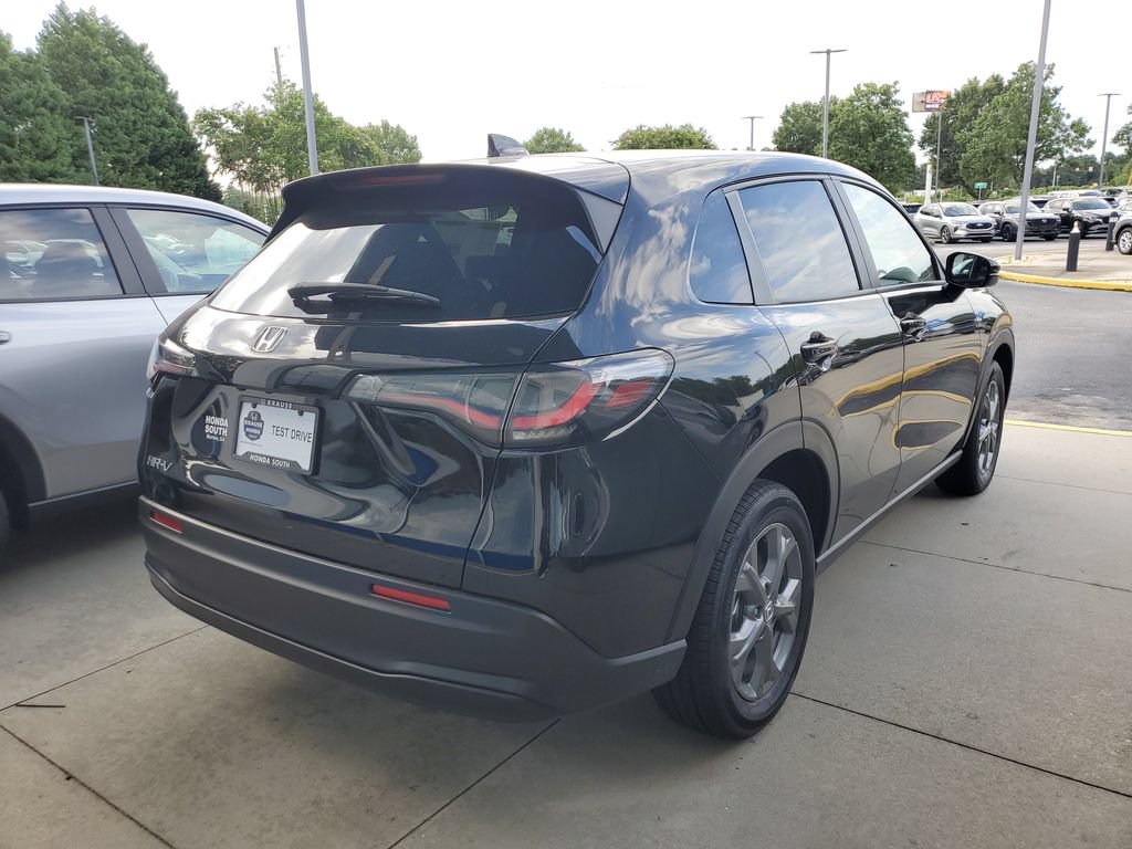New 2027 Honda HR-V LX image 7