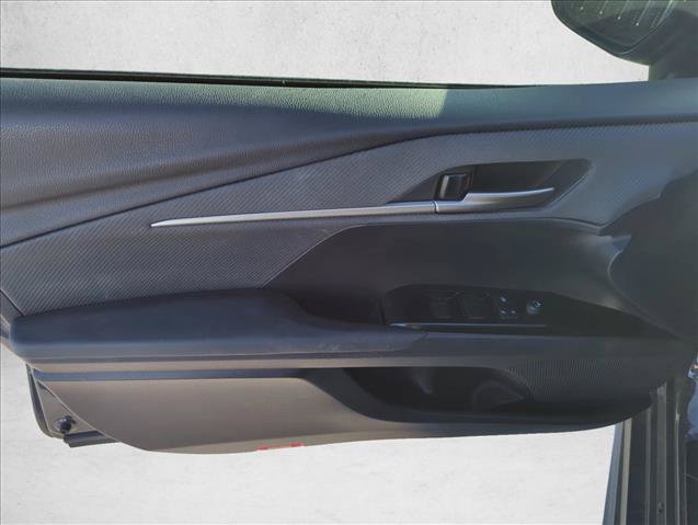 Certified 2025 Toyota Camry SE FWD image 9