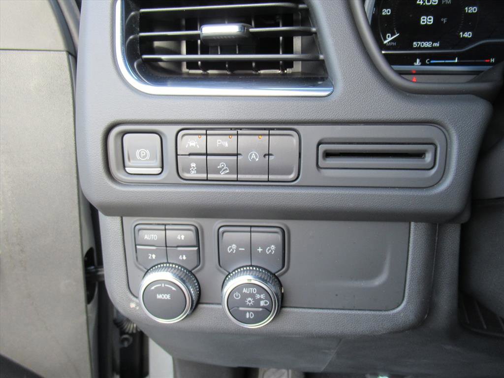 Used 2023 GMC Yukon AT4 image 22