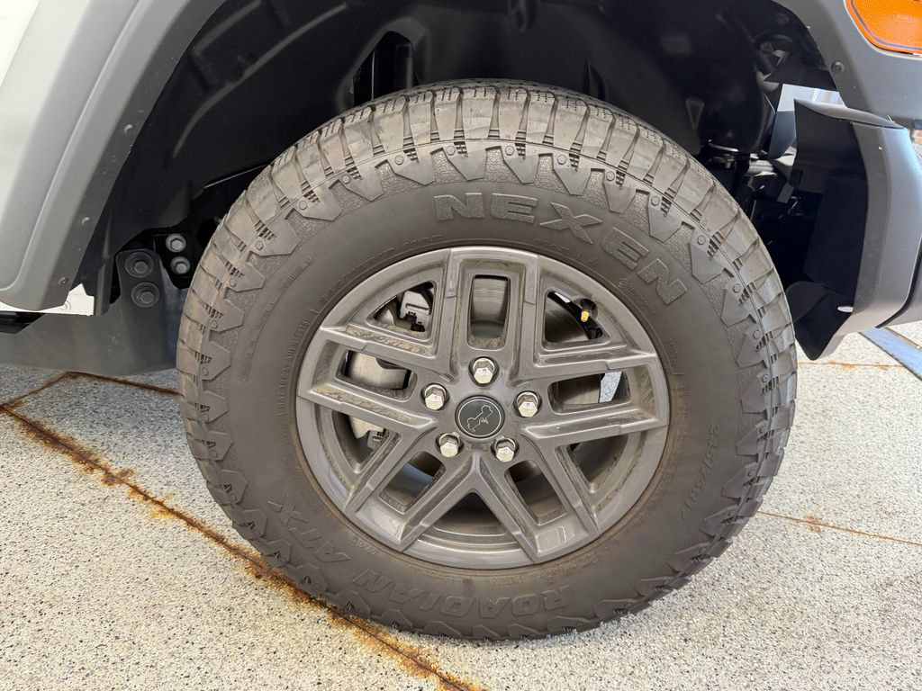 Certified 2026 Jeep Wrangler Unlimited Sport AWD/4WD image 6