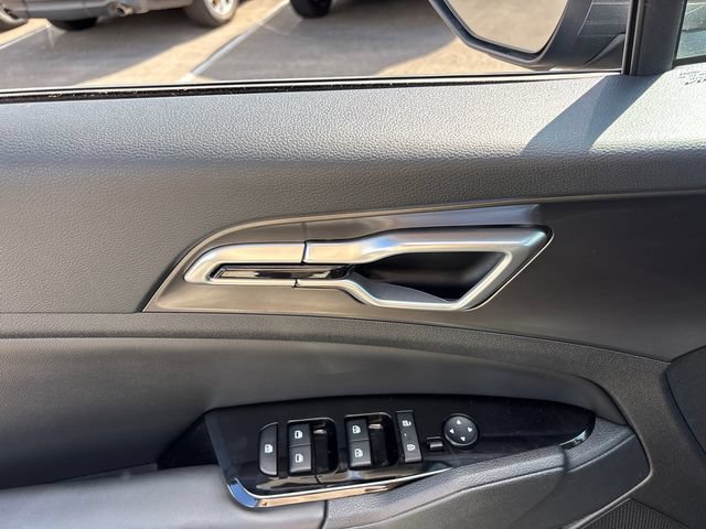 Used 2023 Kia Sportage EX FWD image 14