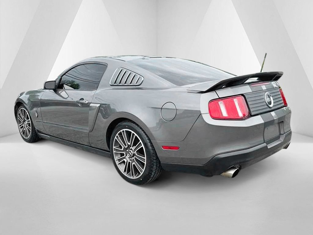 Used 2010 Ford Mustang GT Premium RWD image 5