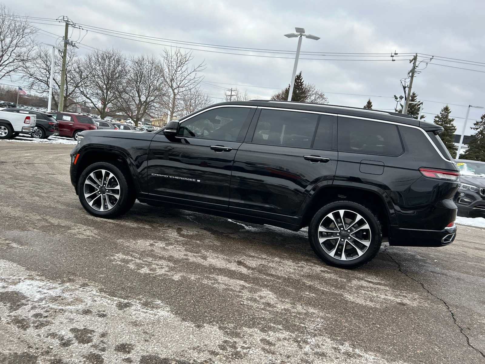 Certified 2023 Jeep Grand Cherokee L Overland w/ Advanced Protech Group III image 23