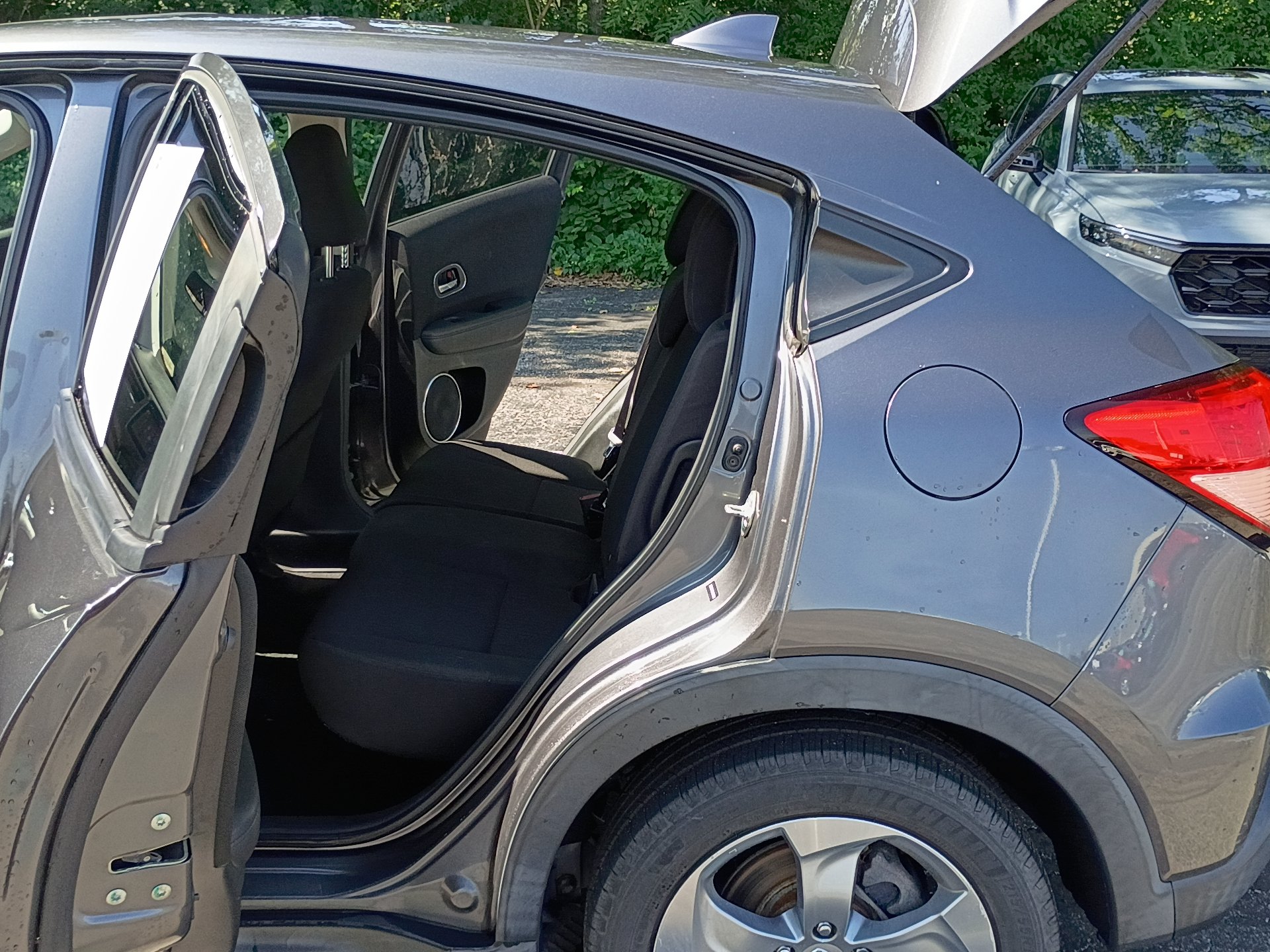 Used 2017 Honda HR-V EX image 13