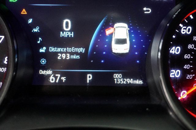 Used 2022 Toyota Camry XSE image 19