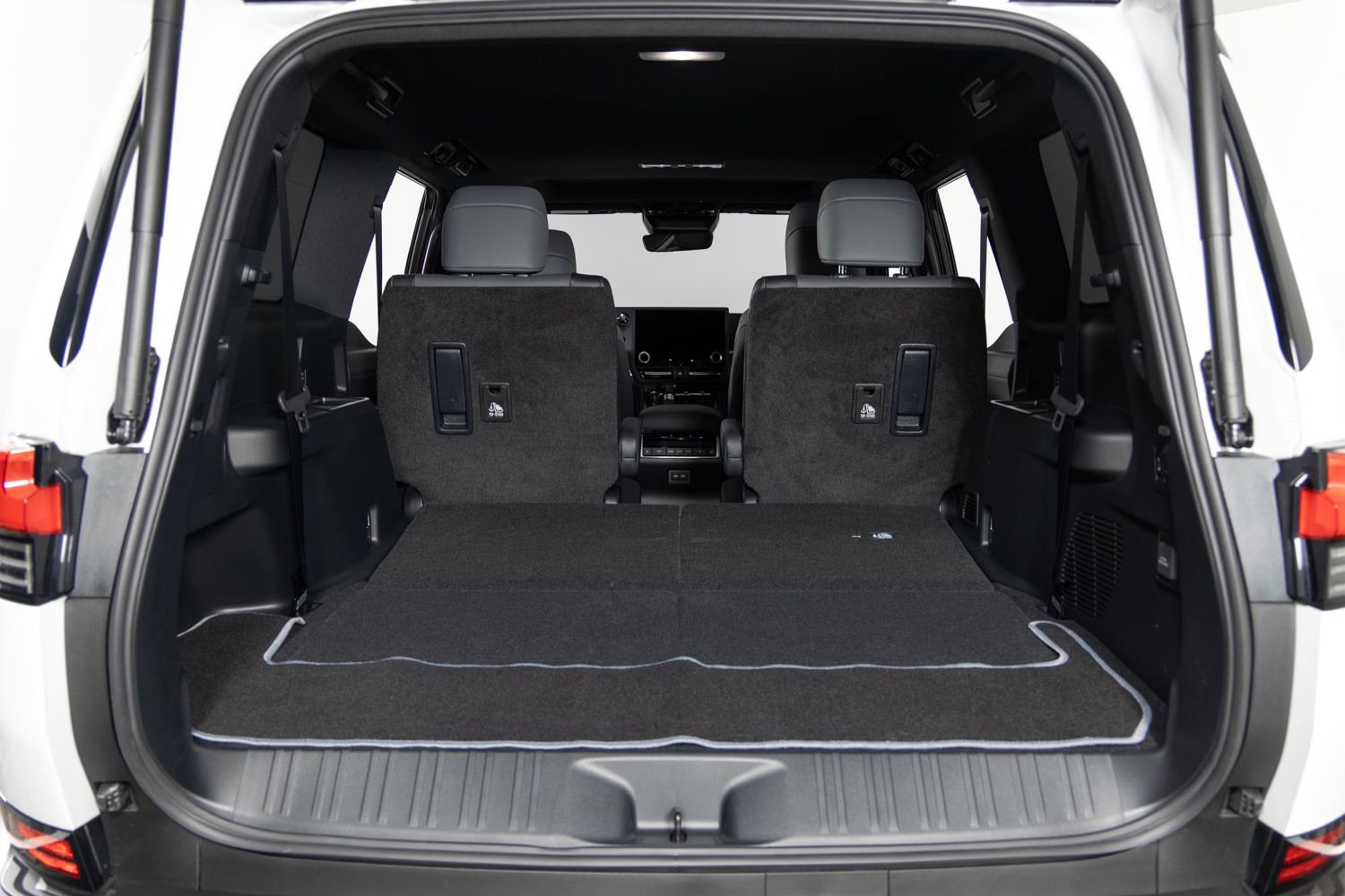 Used 2025 Lexus GX 550 AWD/4WD image 38
