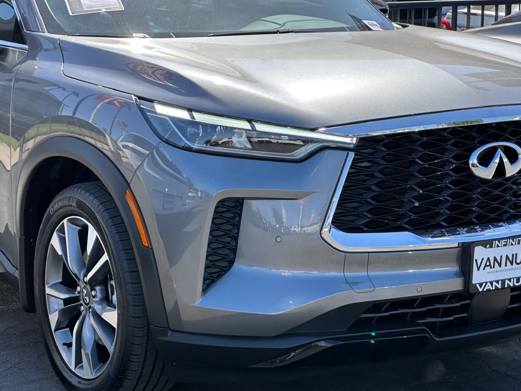 Used 2023 INFINITI QX60 Luxe w/ Performance Audio Package AWD/4WD image 9