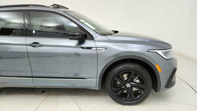 Used 2023 Volkswagen Tiguan SE R-Line image 7