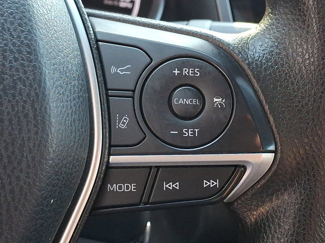 Used 2022 Toyota Camry LE w/ Carpet Mat Package (TMS) FWD image 21