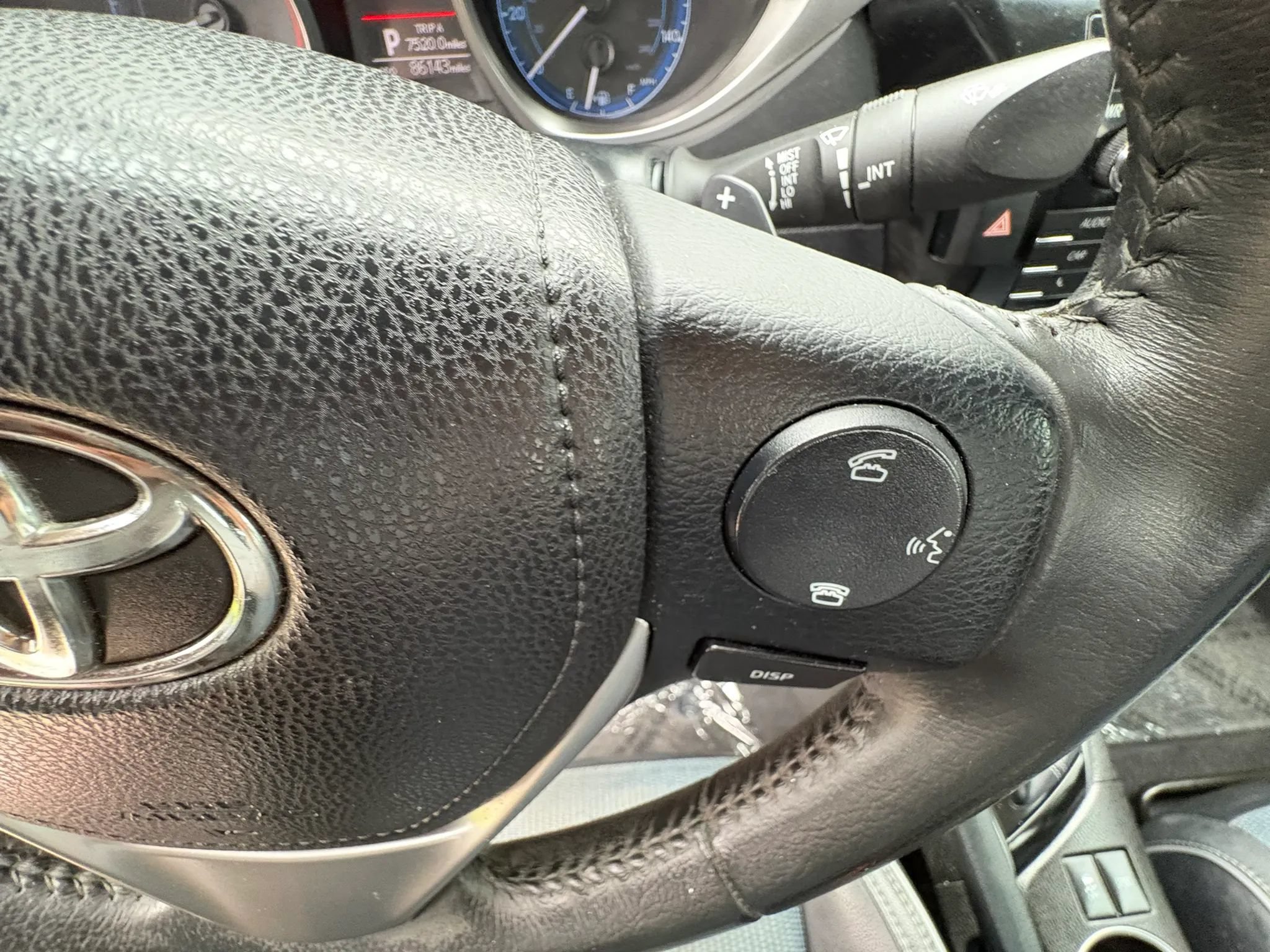 Used 2014 Toyota Corolla S FWD image 13
