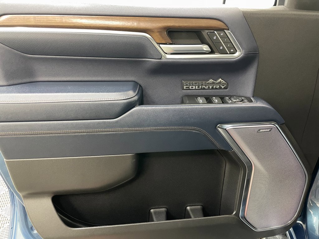 Certified 2024 Chevrolet Silverado 1500 High Country w/ High Country Premium Package image 32