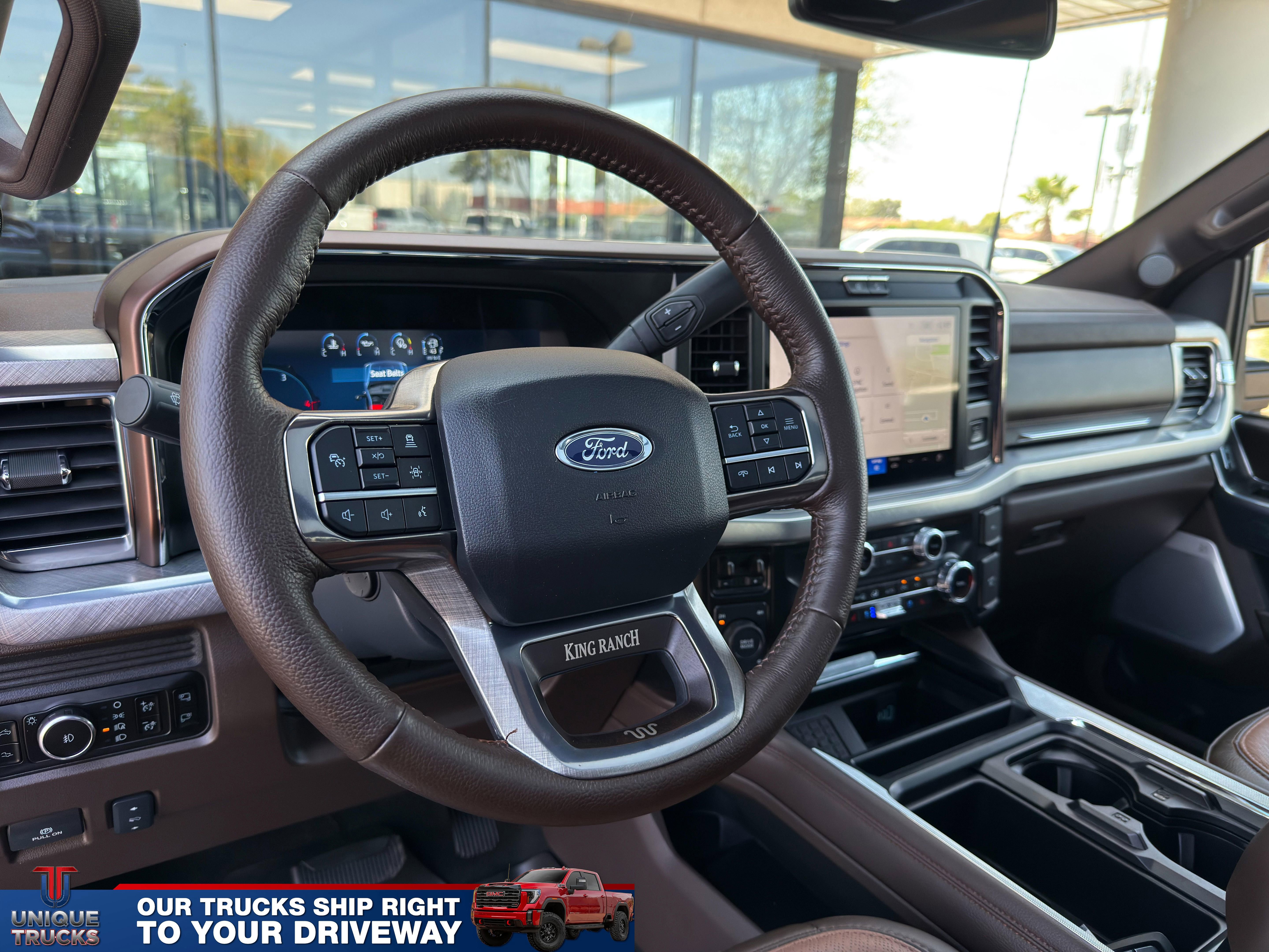 Used 2025 Ford F350 King Ranch image 17