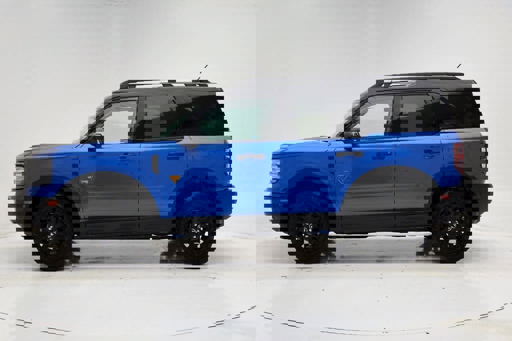 Used 2025 Ford Bronco Sport Badlands image 7