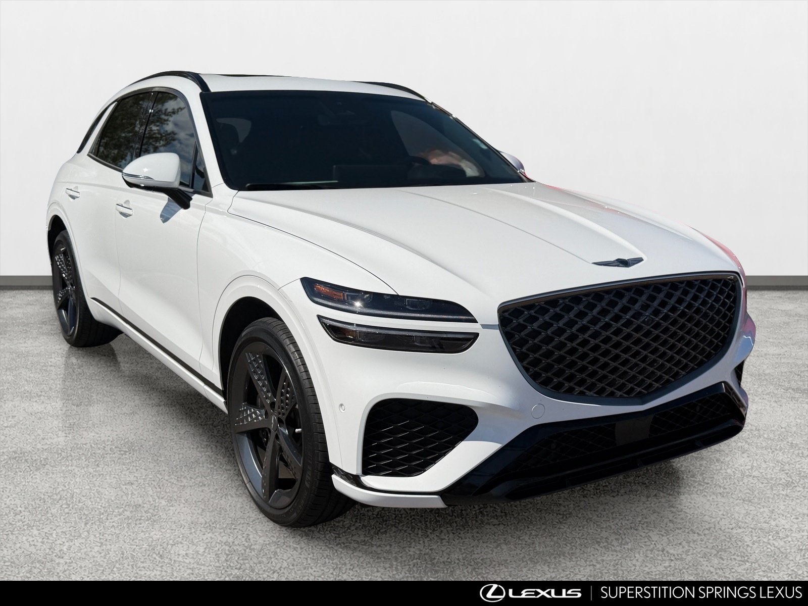 Used 2022 Genesis GV70 3.5T Sport w/ Sport Prestige Package AWD/4WD image 2