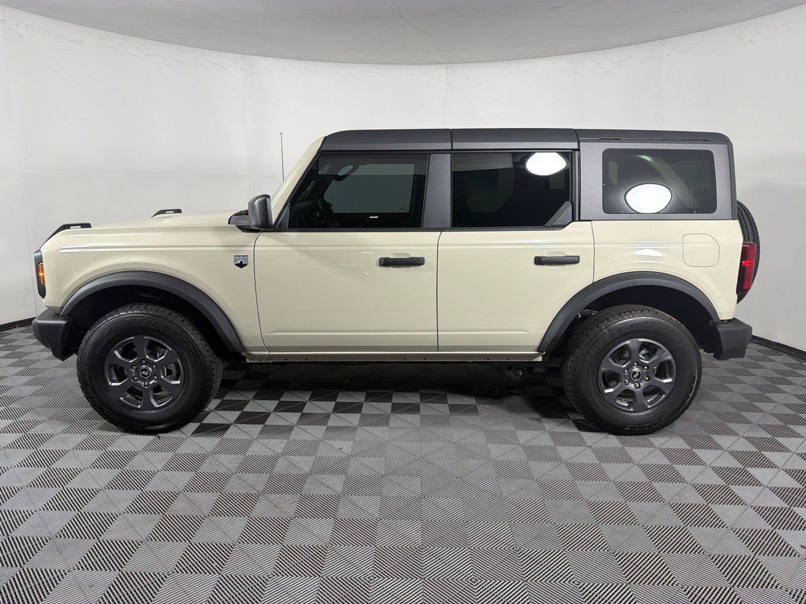 New 2026 Ford Bronco Big Bend AWD/4WD image 4