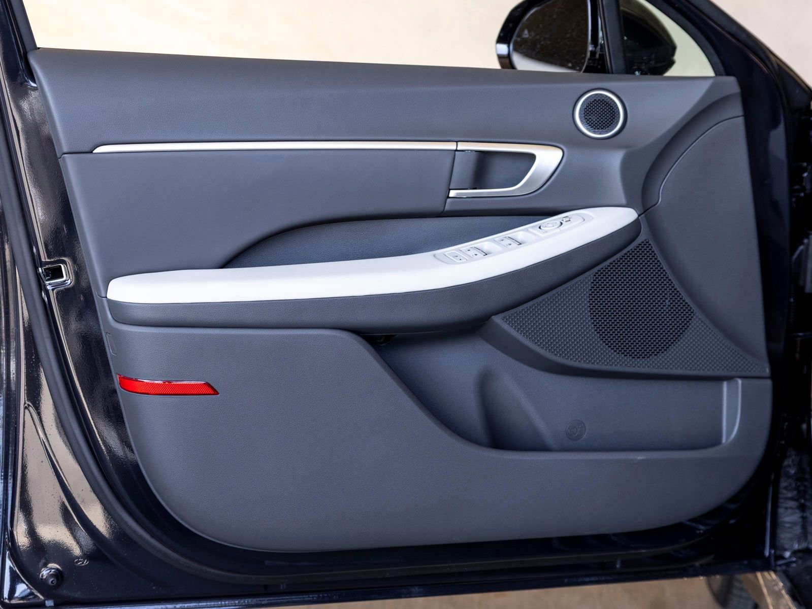 New 2026 Hyundai Sonata SEL FWD image 14