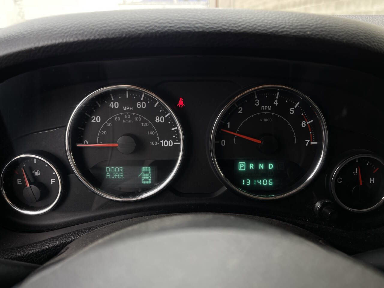 Used 2013 Jeep Wrangler Unlimited Sahara w/ Connectivity Group image 10