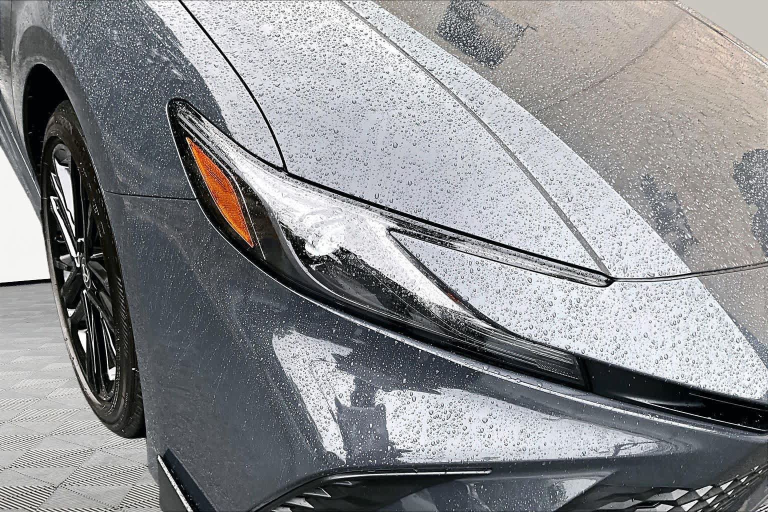 Used 2026 Toyota Camry SE FWD image 28