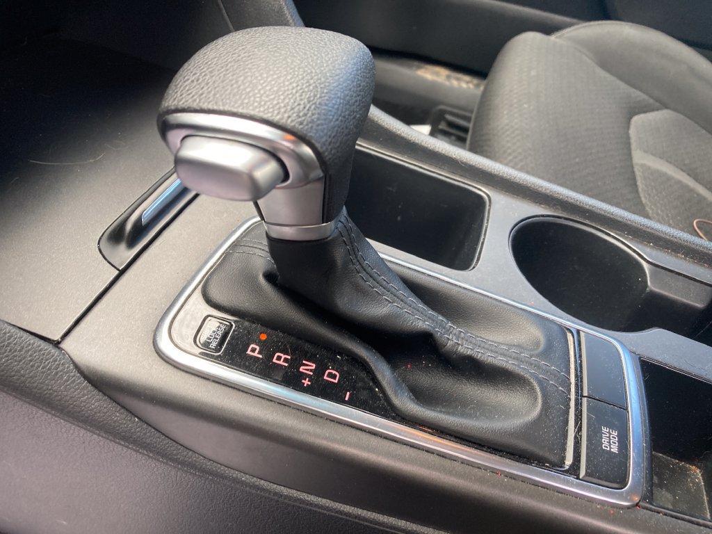 Used 2018 Kia Optima LX w/ 17" Alloy Wheels Package FWD image 30
