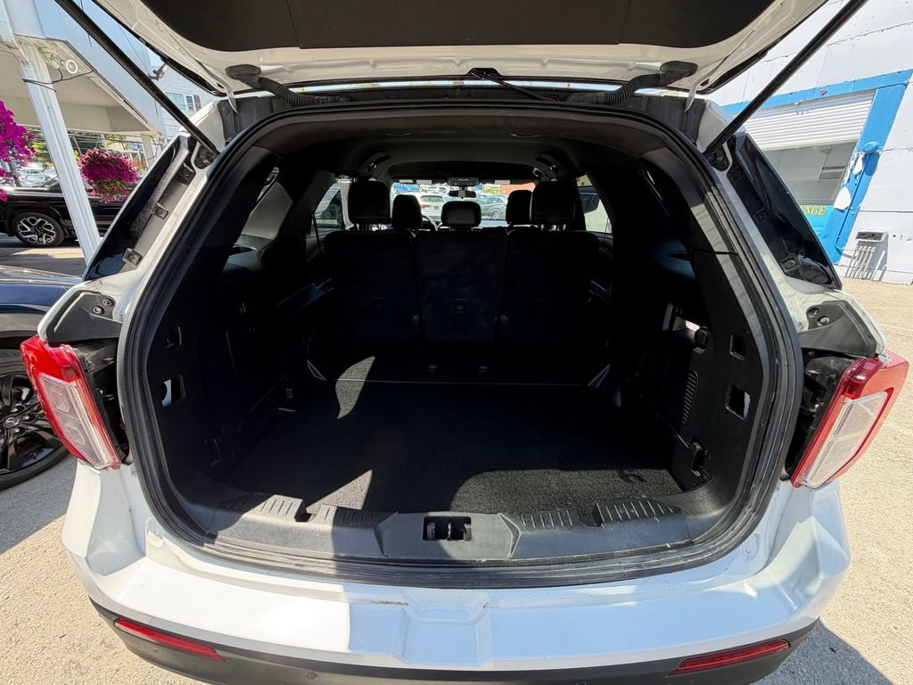 Used 2022 Ford Explorer 4WD Police Interceptor image 12