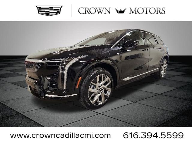 Used 2025 Cadillac Optiq Luxury 2 w/ LPO, Floor Liner Package AWD/4WD image 7