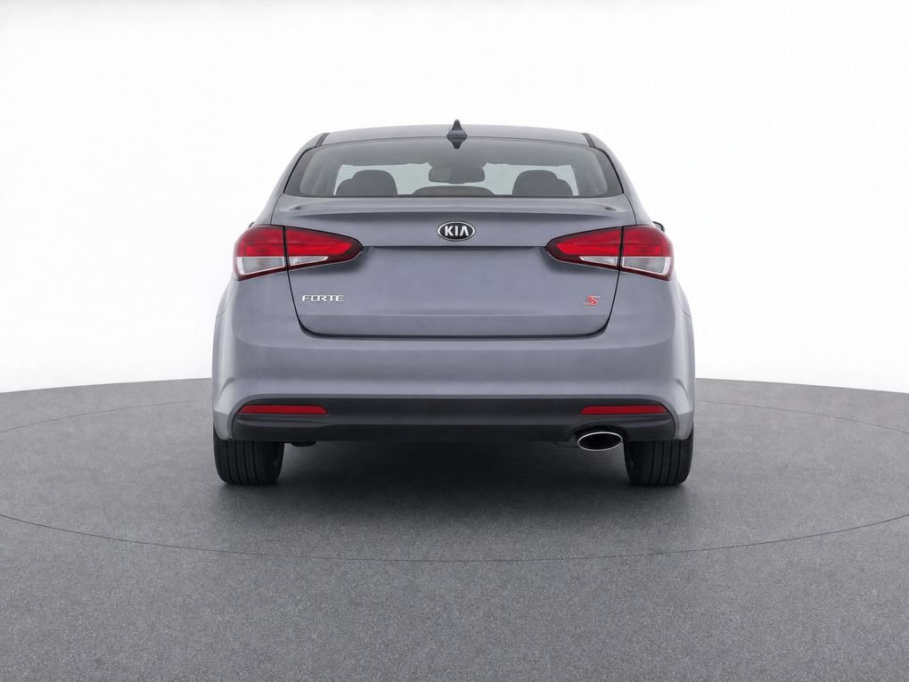 Used 2018 Kia Forte S FWD image 10
