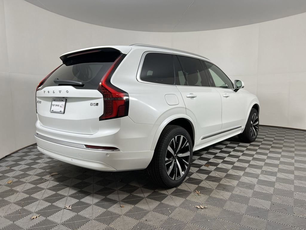 Certified 2026 Volvo XC90 B5 Core AWD/4WD image 10