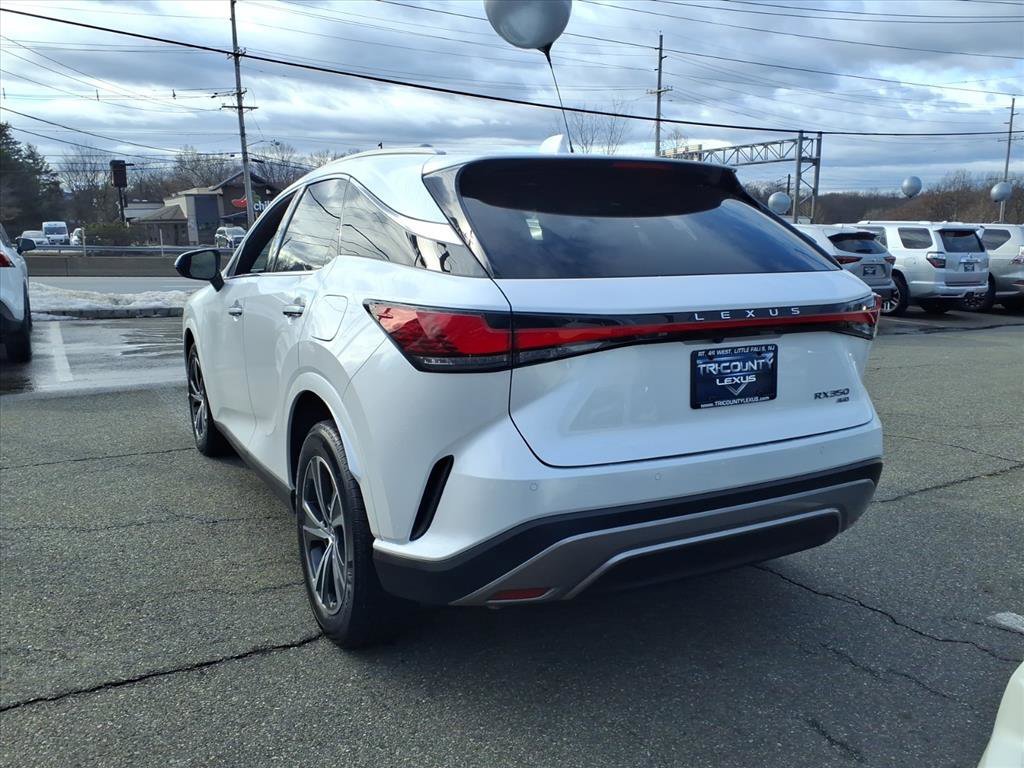 Used 2024 Lexus RX 350 Premium w/ Accessory Package AWD/4WD image 4