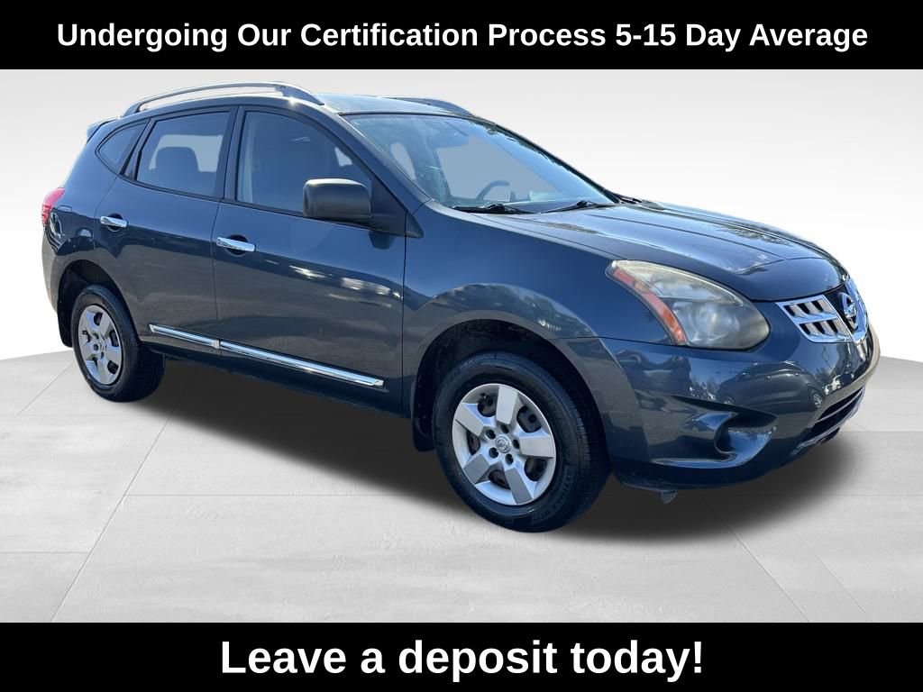 Used 2014 Nissan Rogue S w/ Convenience Package