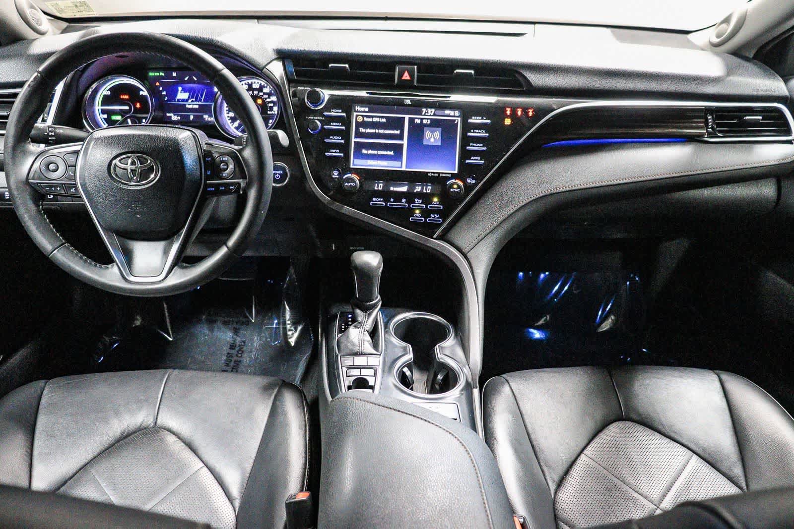 Certified 2018 Toyota Camry XLE w/ Audio Package FWD image 14
