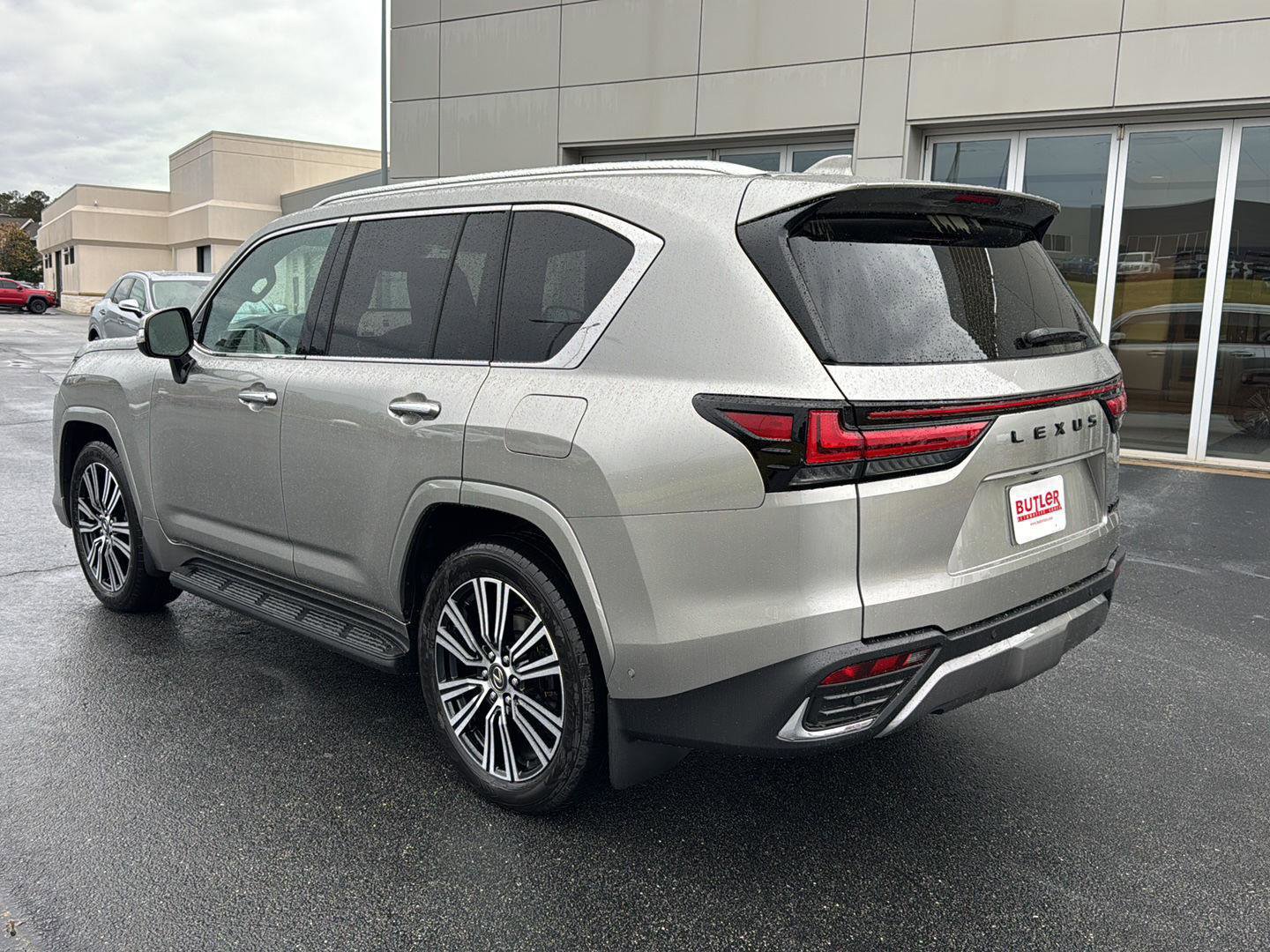 New 2026 Lexus LX 700h Luxury AWD/4WD image 3