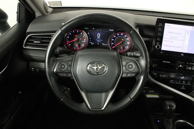 Used 2021 Toyota Camry XSE image 23