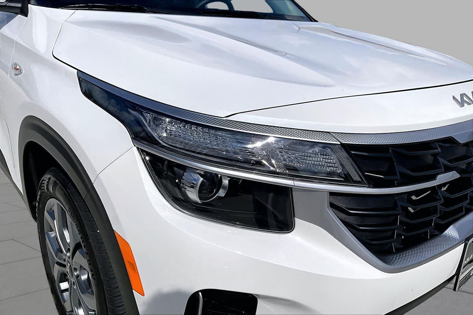 Certified 2026 Kia Seltos LX FWD image 26