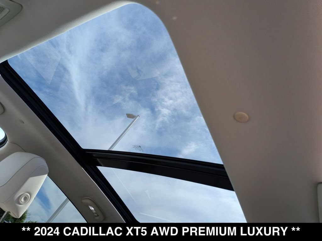 Used 2024 Cadillac XT5 Premium Luxury w/ LPO, Floor Liner Package AWD/4WD image 4